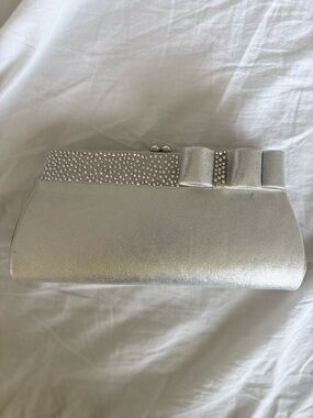 Silver Crystal Bow Evening Clutch